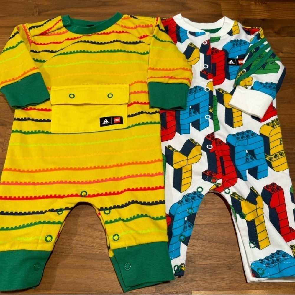 ADIDAS X CLASSIC LEGO® BODYSUIT bundle size 0-3 months sold out